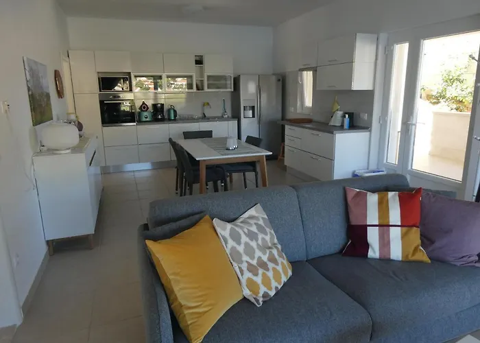 Villa More *