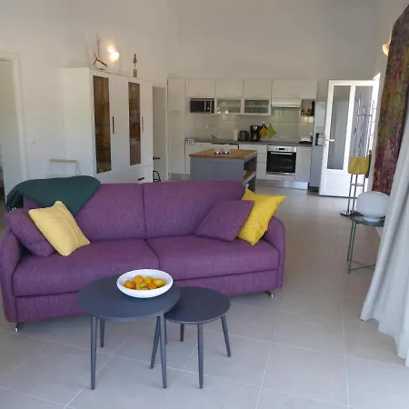Apartment Villa More