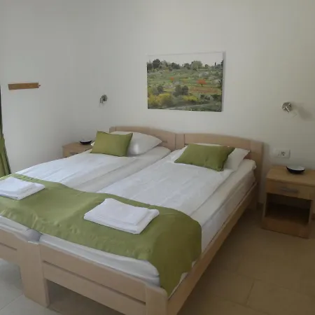 Villa More