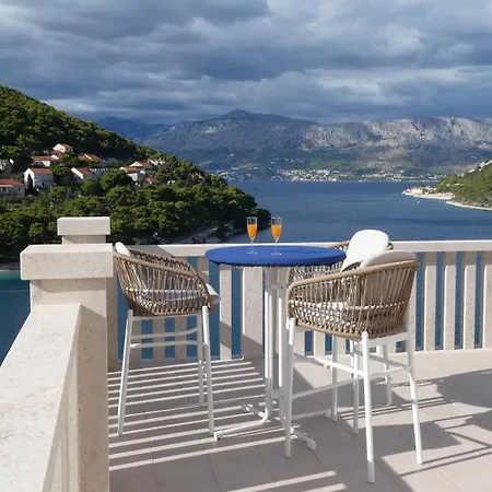 Villa More Pucisca