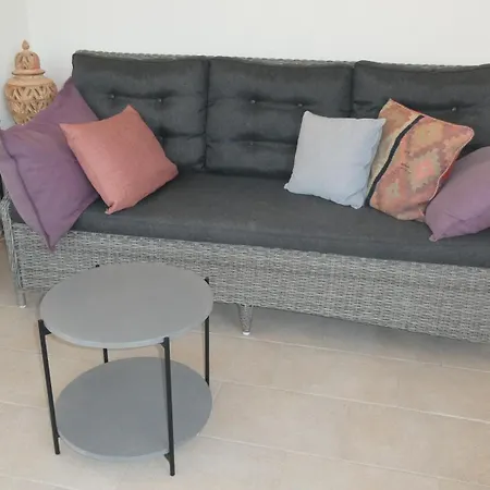 Villa More