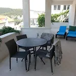 Villa More Apartment