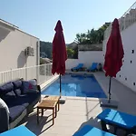 Villa More *