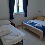 Villa More Apartment Pucisca