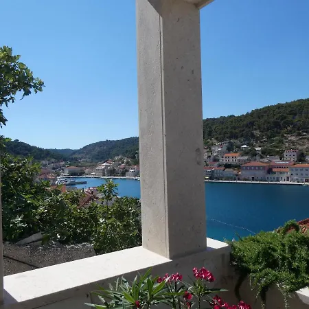 Villa More Apartman Pucisca